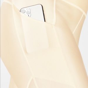 Fabletics 7/8 length leggings